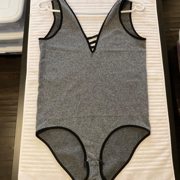 Nicole Miller bodysuit - Picture 2 of 3